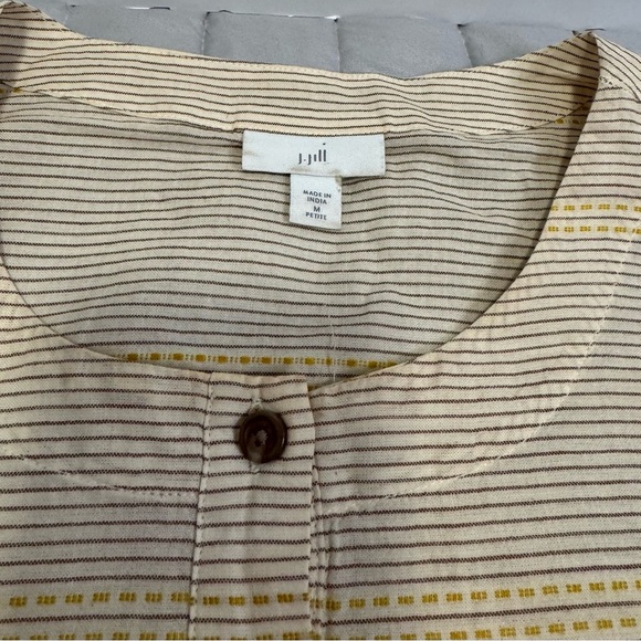 Jill Top Womens medium Yellow Stripe Aztec 1/2 sleeve - Picture 4 of 9